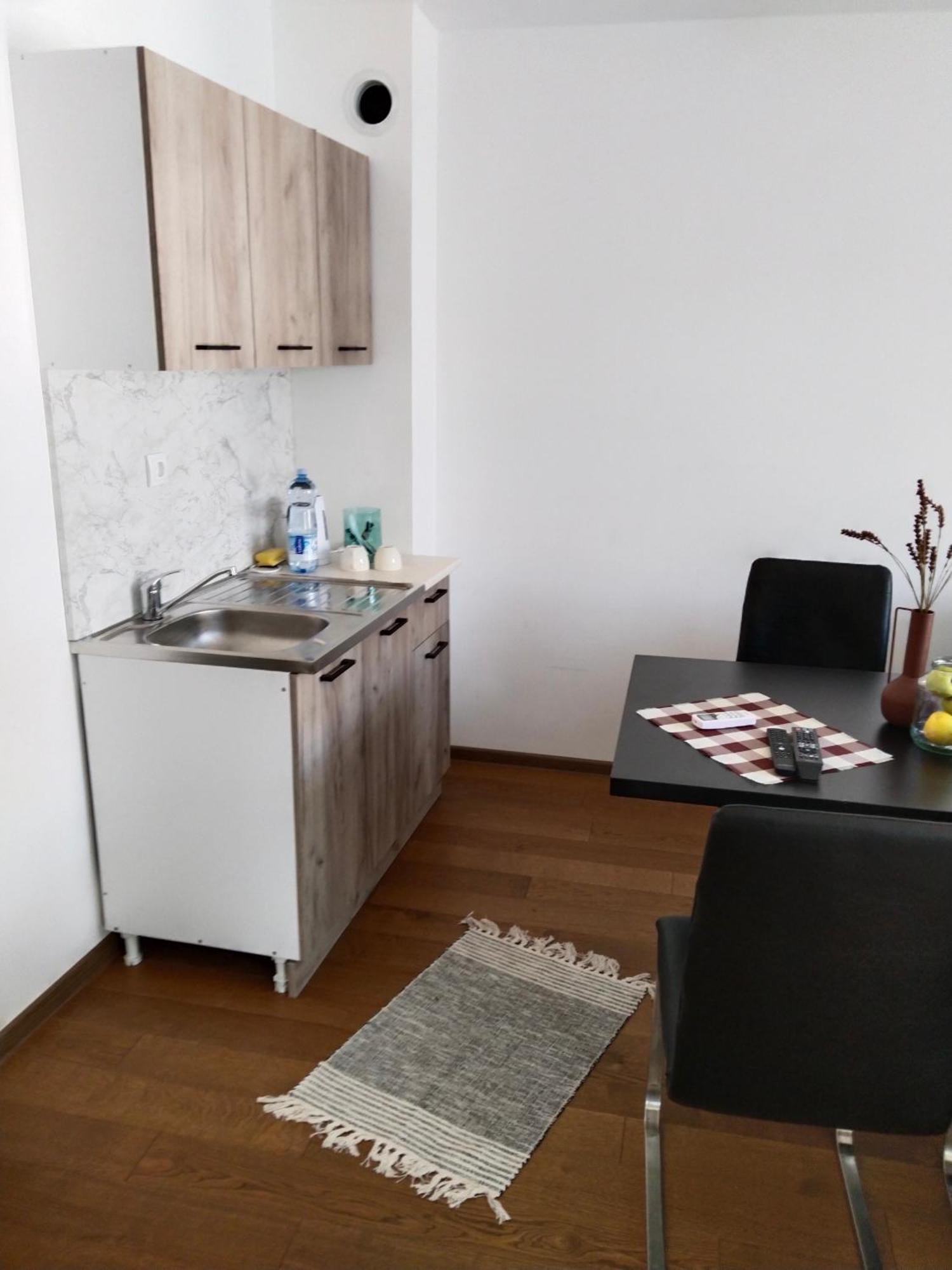 Sandra Apartmani Vrsac Esterno foto